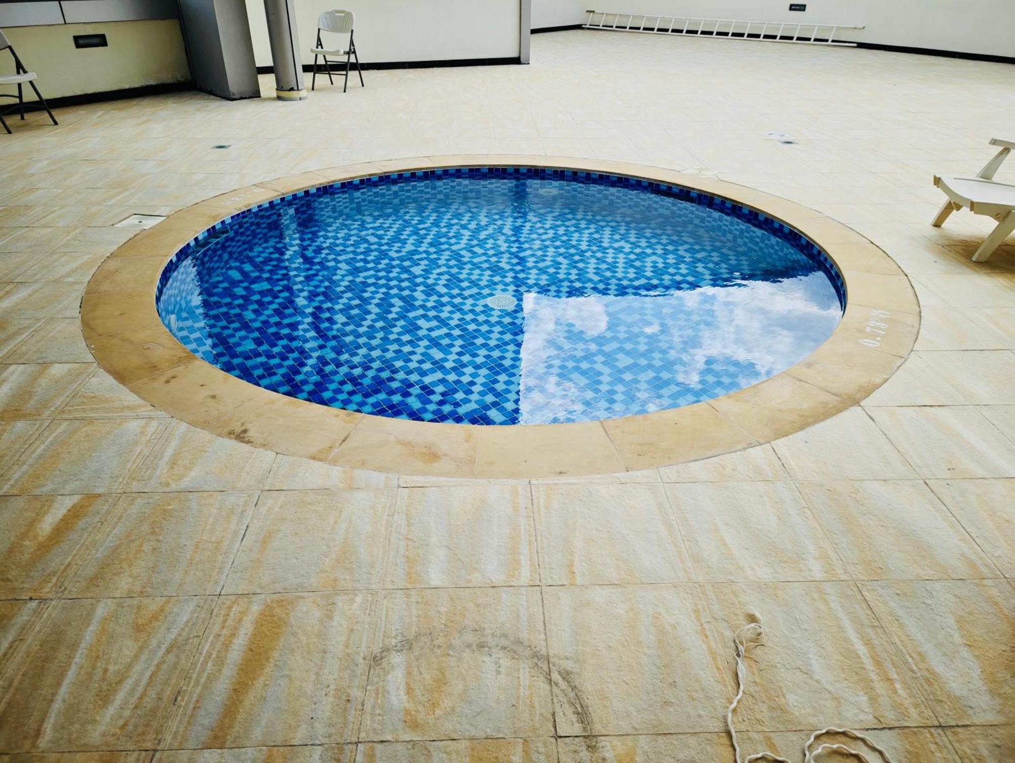 369 Stays- 1 Bedroom Apartment In Sports City Dubai Exteriör bild