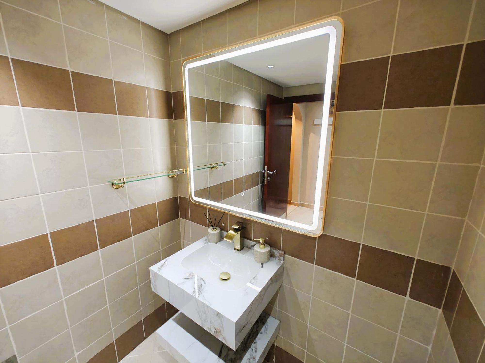 369 Stays- 1 Bedroom Apartment In Sports City Dubai Exteriör bild
